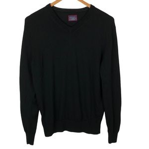 UNTUCKit Black V-Neck Sweater